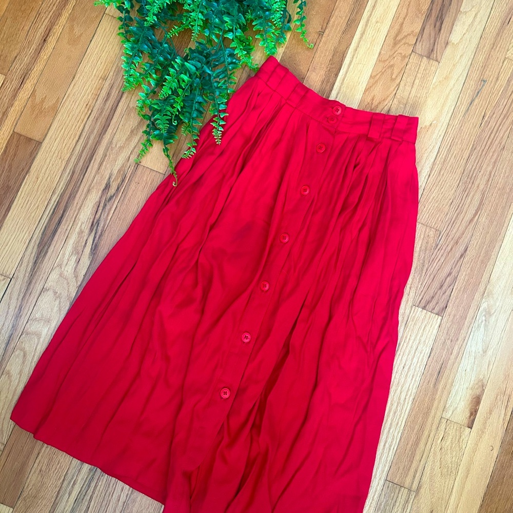 Vintage Red Stretchy Waist Skirt w/ Belt Loops and Pockets By Briggs Petite - Picture 2 of 6